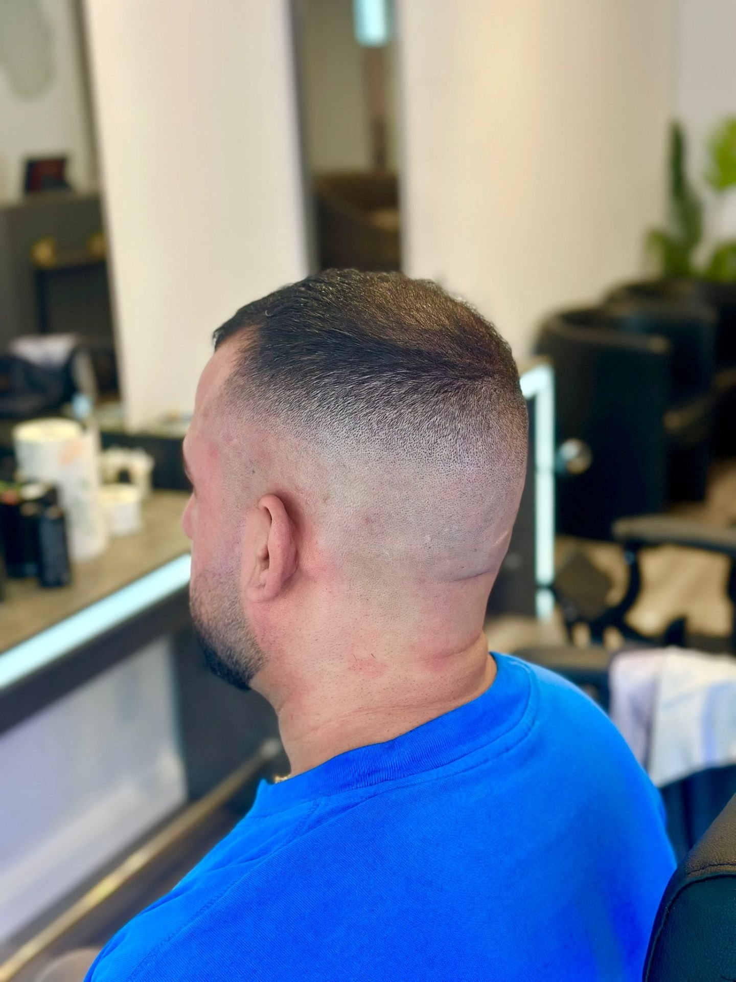 Trendy Herrenfrisur bei Chaarisma in Fürth